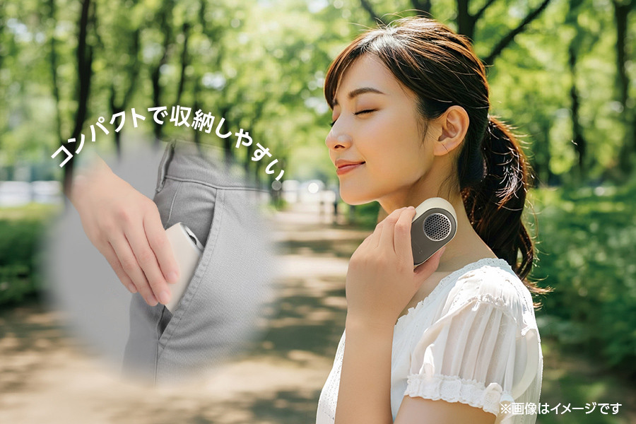 JFSB-31Bをポケットへ入れて持ち運ぶイメージ