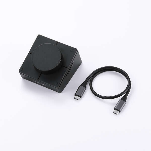 DST-L080BPBKの本体と付属USB-Cケーブル1本