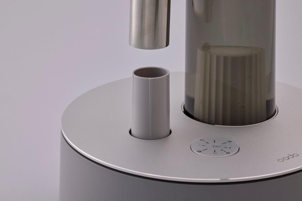 cado STEM 700iのダクトを本体のホルダーから外す部分
